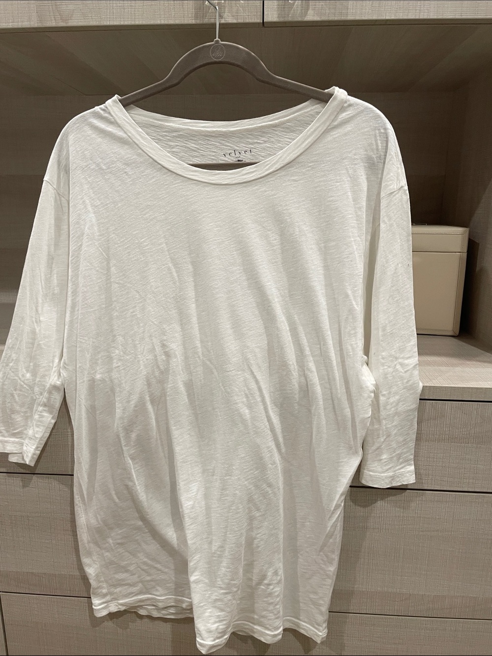 Velvet by Graham & Spencer White Relaxed Scoop Neck 3/4 Sleeve Tee
